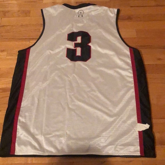 Dwyane Wade/Converse Basketball Jersey Reversible - Picture 2 of 4